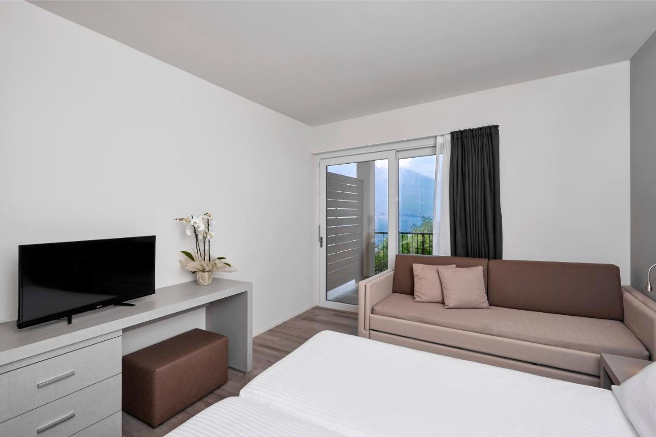 Hotel Royal Village Limone sul Garda Room photo